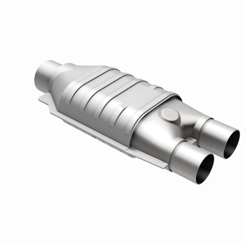MagnaFlow Conv Univ 2.5/2 S/D FED catalytic converter for offroad vehicles