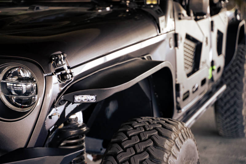 DV8 Offroad 18-23 Jeep Wrangler JL Slim Fender Flares on vehicle