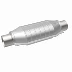 MagnaFlow Conv Universal 2.5 inch T2 Rear catalytic converter for offroad vehicles and performance upgrades.