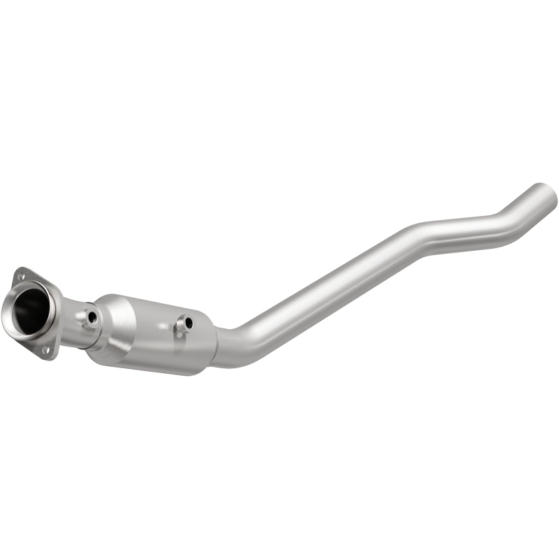 MagnaFlow 11-17 Jeep Grand Cherokee 5.7L Direct Fit Converter Secondary image