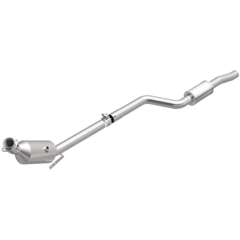 MagnaFlow 11-12 Mercedes-Benz C300 3.0L OEM Grade Direct Fit Catalytic Converter Secondary image
