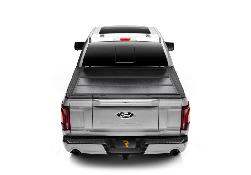 BAK 04-14 Ford F-150 5ft 6in Bed BAKFlip G2 on truck