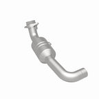 Magnaflow Conv DF 2011-2014 F-150 5.0L Underbody catalyst converter for offroad performance upgrades.