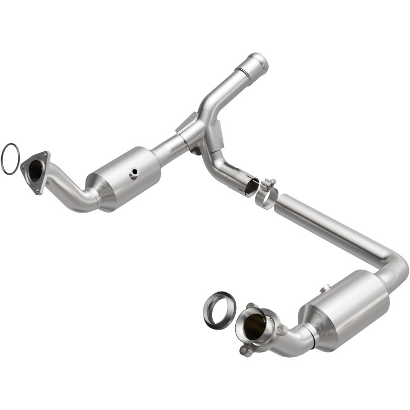 MagnaFlow 19-20 GMC Sierra 1500 Single Underbody 4.3L/5.3L Direct Fit Catalytic Converter Secondary image