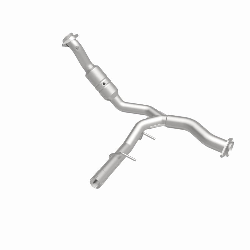 Magnaflow Conv DF 2011-2014 F-150 V6 3.5L OEM Underbody exhaust system for offroad parts and performance upgrades.