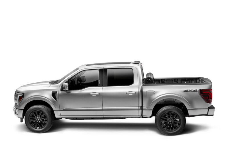 BAK 21-24 Ford F-150 5.7ft. Bed BAKFlip Revolver X4ts truck