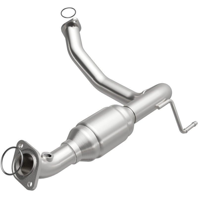 MagnaFlow Direct Fit Catalytic Converter 05-07 4-Run/FJ D/S rr OEM Secondary image