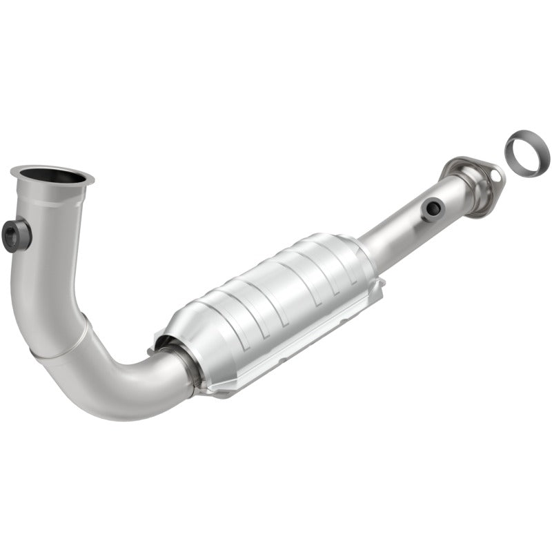MagnaFlow Direct Fit Catalytic Converter 2004 Liberty P/S frt Secondary image