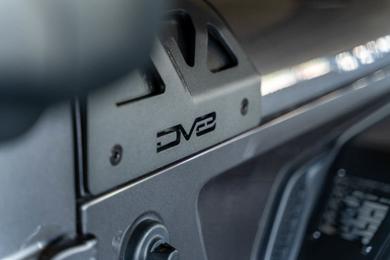 DV8 Offroad 2018+ Jeep Wrangler JLO A Pillar Dual Light Pod Mounts detail showing design.