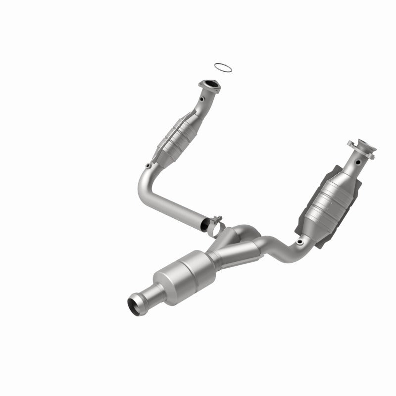 MagnaFlow Conv DF 09-13 Chevy Avalanche 5.3L exhaust system