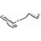 MagnaFlow Conv DF 02-06 Cadillac Escalade / 02-06 Chevy Avalanche 5.3L Dual Conv Y-Pipe Assembly 2WD exhaust system parts