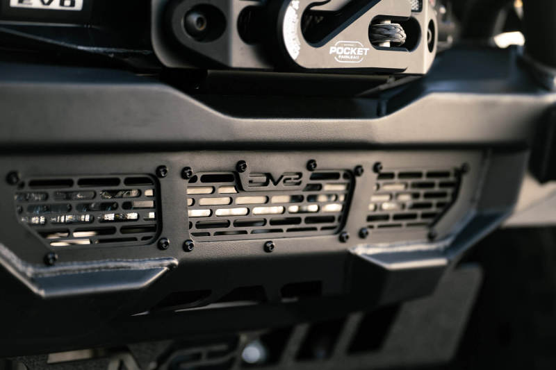 DV8 Offroad 18-23 Wrangler JL/Gladiator JT Spec Series Front Bumper close-up detail
