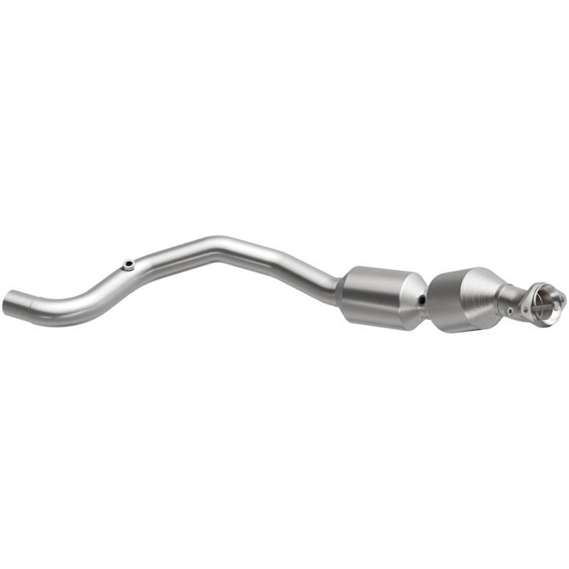MagnaFlow 13-17 Range Rover V8 5 OEM Underbody Direct Fit EPA Compliant Catalytic Converter Secondary image