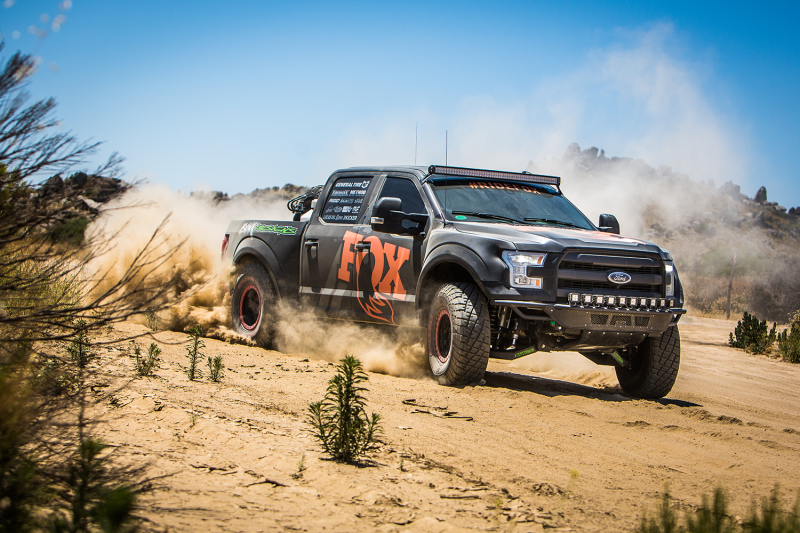 Fox 05+ Ford SD 2.0 Performance Series 11.6in. Smooth Body IFP Rear Shock (Alum) / 0-1in Lift on off-road truck