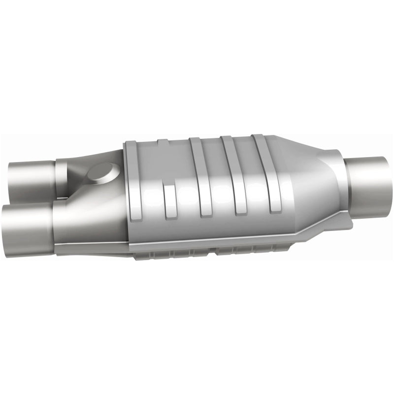 MagnaFlow Conv Univ 2.5/2 S/D FED catalytic converter for offroad performance upgrades