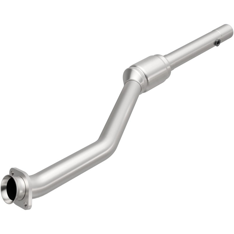 MagnaFlow Direct Fit Catalytic Converter 99-00 BMW 540i 4.4L DS Rear Secondary image