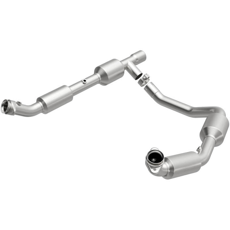 MagnaFlow Direct Fit Catalytic Converter 05-06 Ford E-350 Super Duty 5.4L Secondary image