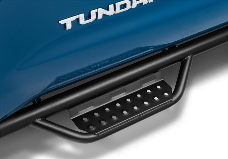 N-Fab RS Nerf Step 15-19 GMC/Chevy Canyon/Colorado Crew Cab 5ft Short Bed - Cab Length - Tex. Black close-up view