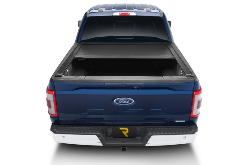 Retrax 21-22 Ford F-150 Super Crew/Super Cab (Incl. 2022 Lightning) 5.5ft Bed RetraxONE XR on truck bed