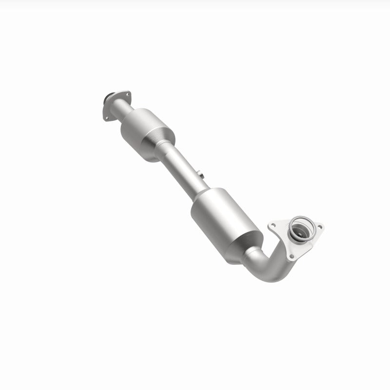 Magnaflow Conv DF 07-08 Toyota Tundra 5.7L P/S direct-fit catalytic converter for offroad performance upgrades.