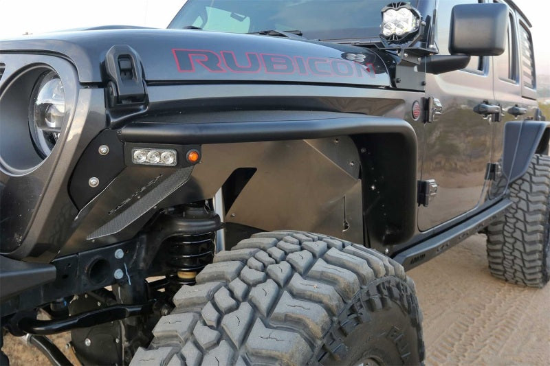 Fabtech 18-21 Jeep JL 4WD Front Steel Tube Fenders installed